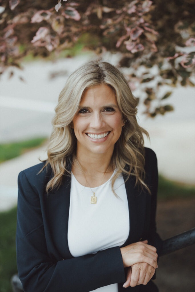 Photo of Stephanie Dickerson